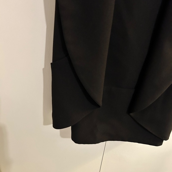 Matteson Size Small Black, Mid-length Vest - Picture 12 of 13